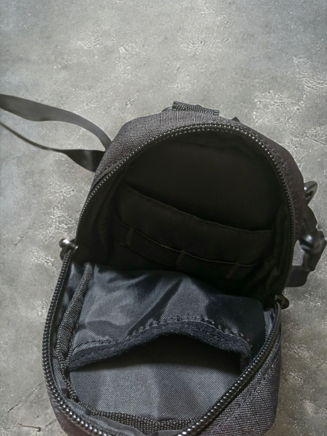 Oakley Vintage Black Sling Bag