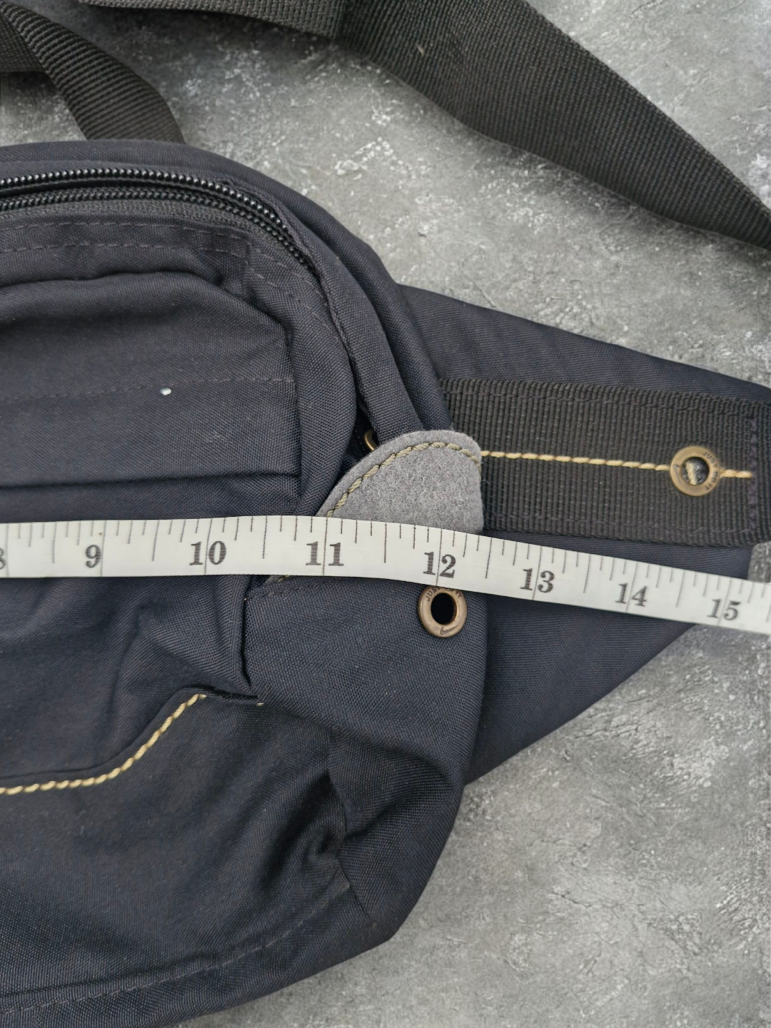 Nike Vintage Black & Yellow Waist/Sling Bag