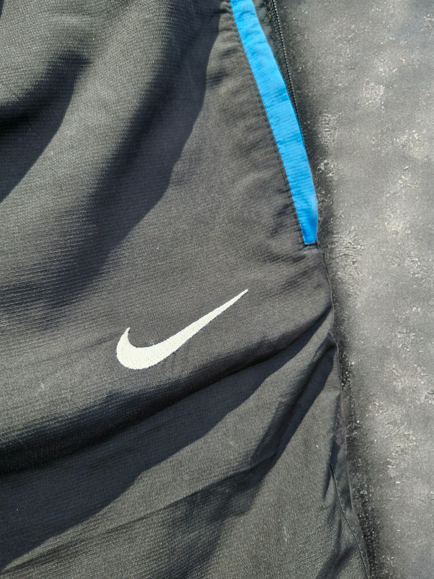 Nike Vintage Early 2000's T90 Black & Blue Tracksuit