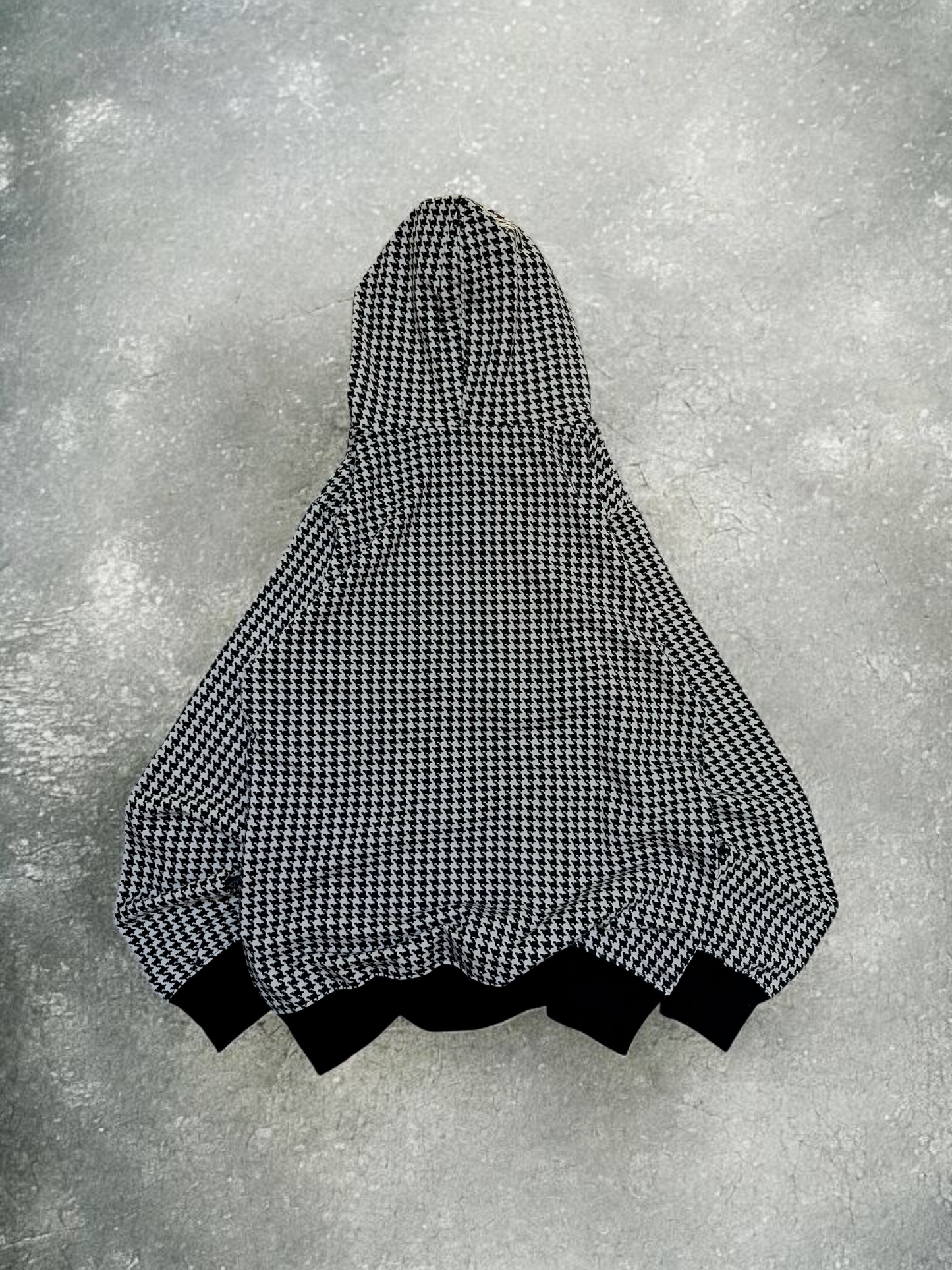 Vintage Roshell Japanese Black & White Patterned Zip Up Hoodie