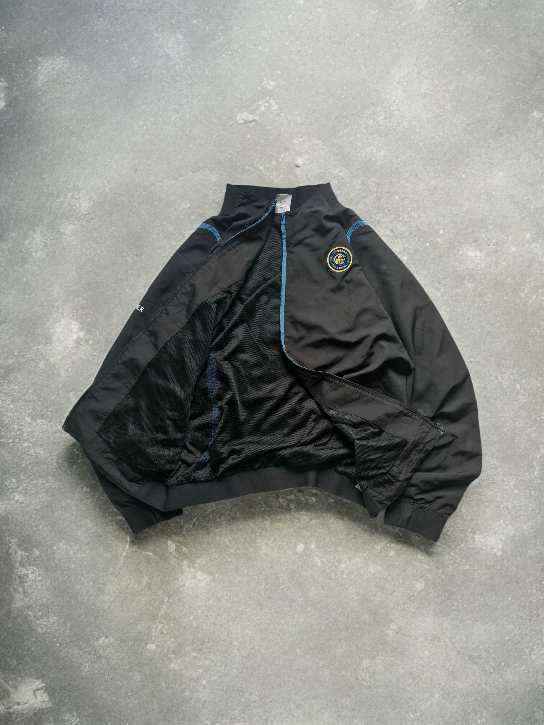 Nike Vintage Early 2000's T90 Black & Blue Tracksuit