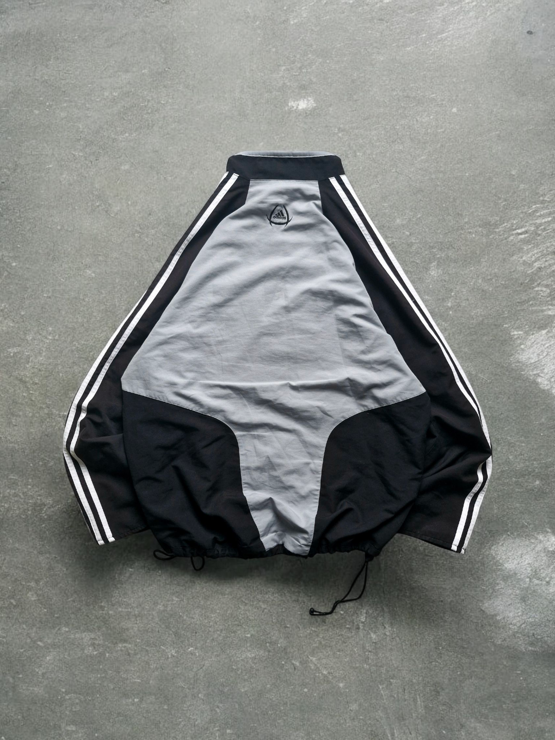 Adidas 2004/2005 Grey Real Madrid Tracksuit