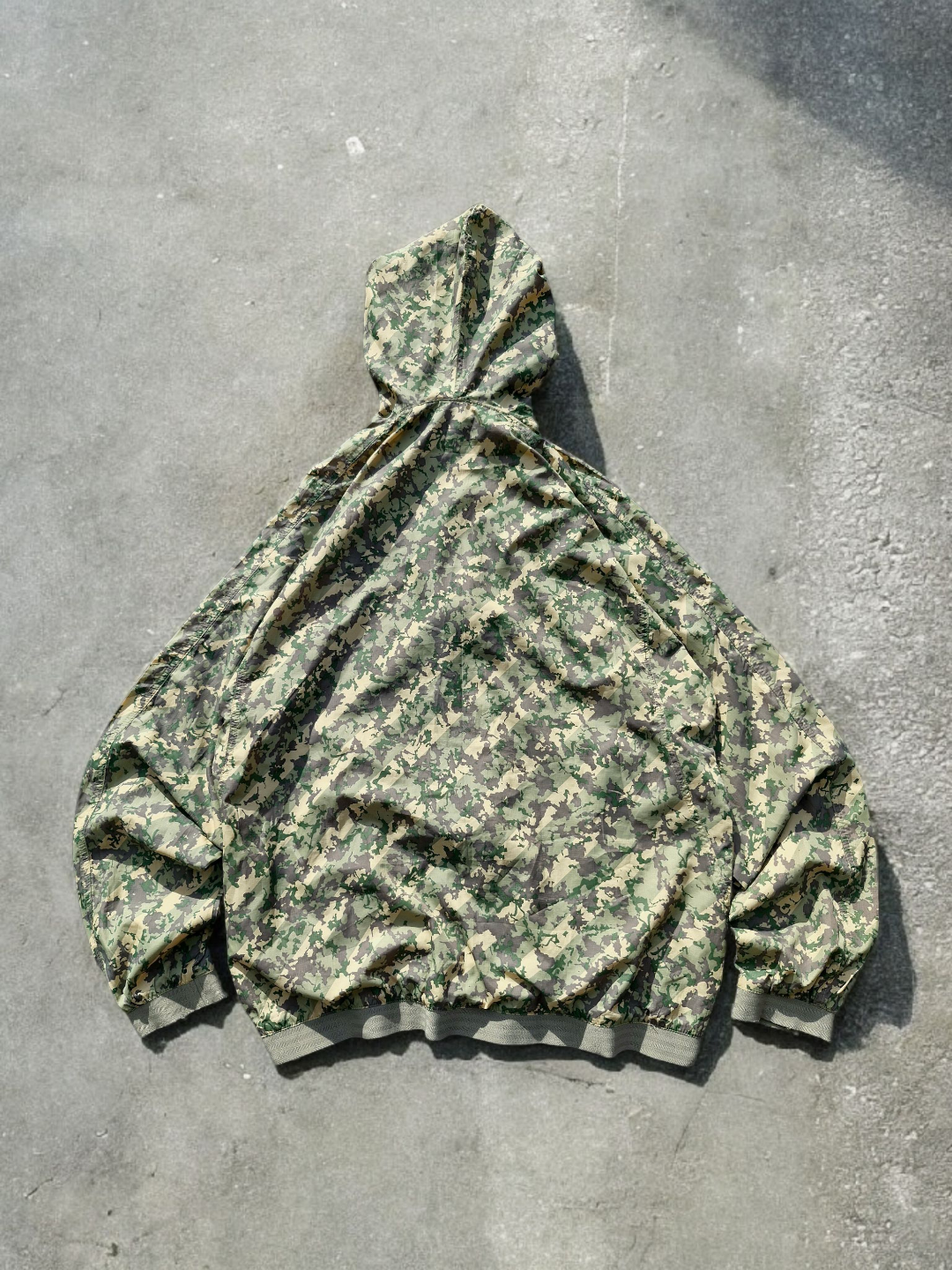 Nike Vintage Early 2000's Green Camo Technical Jacket