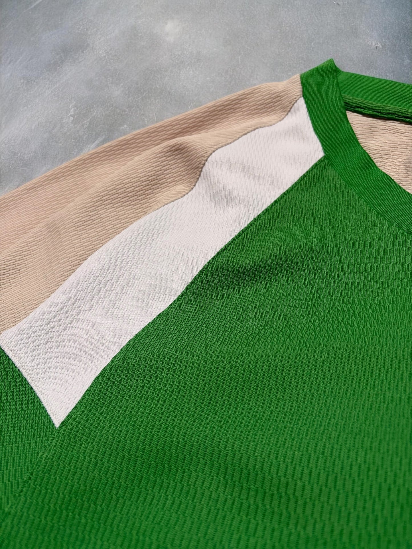 Vintage Early 2000s Nike Sphere Dry Green, Cream & White Panelled Tee