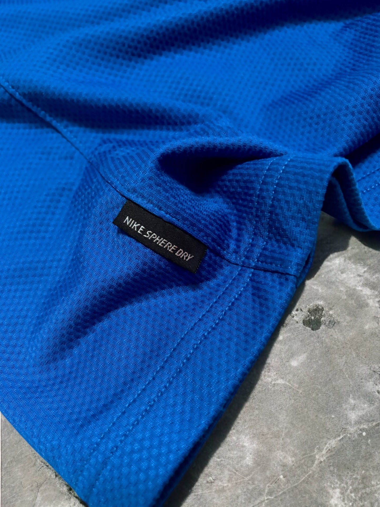 Vintage Y2K Nike Sphere Dry Panelled T-Shirt