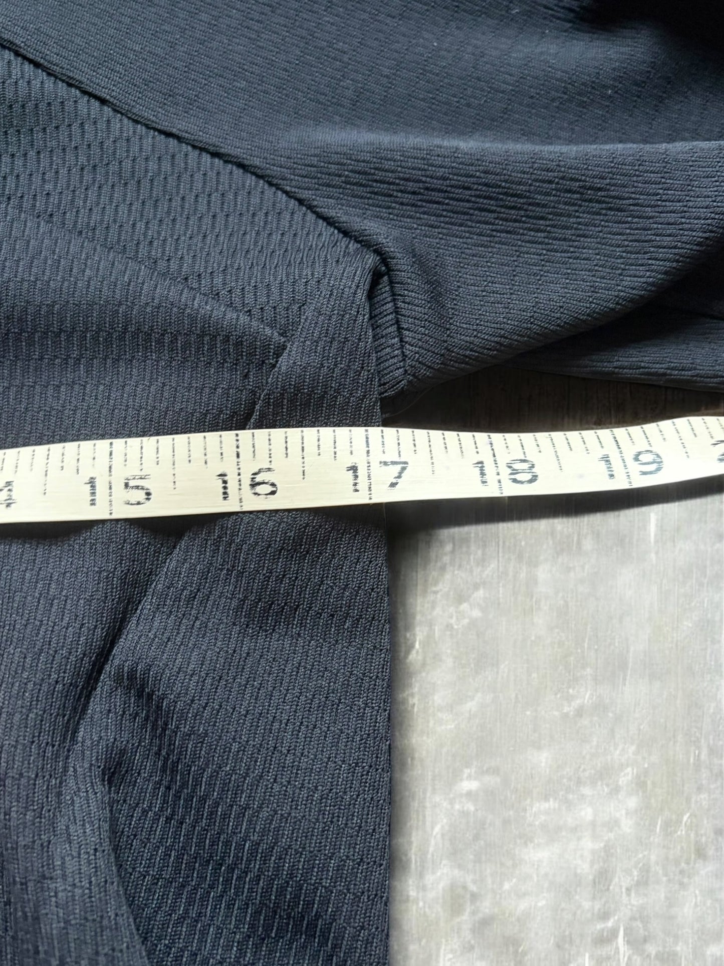 Nike Sphere Dry Early 2000s Black & Yellow Trim Long Sleeve Tee