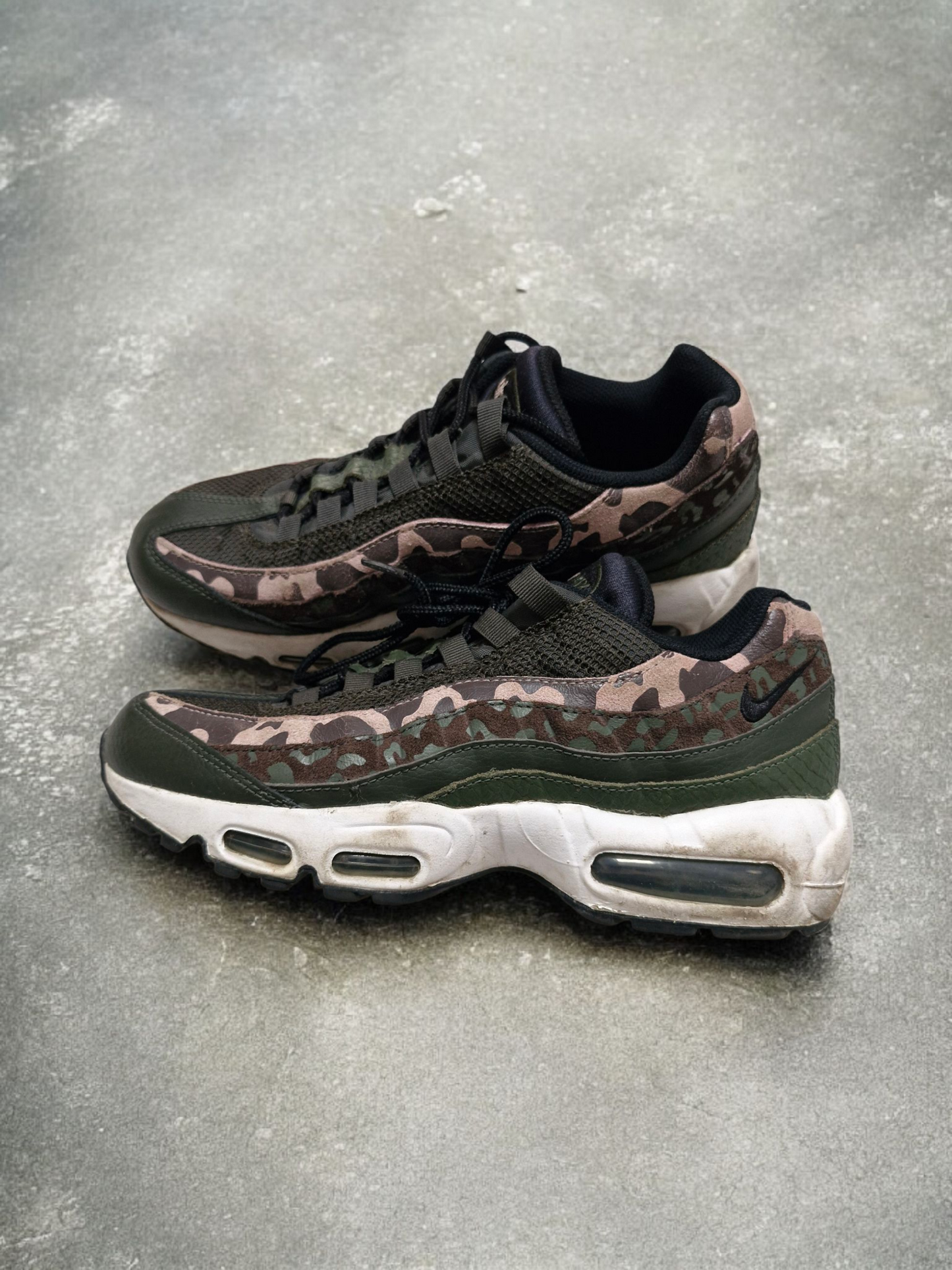Nike Airmax 95 Dark Green & Brown Camo Trainers