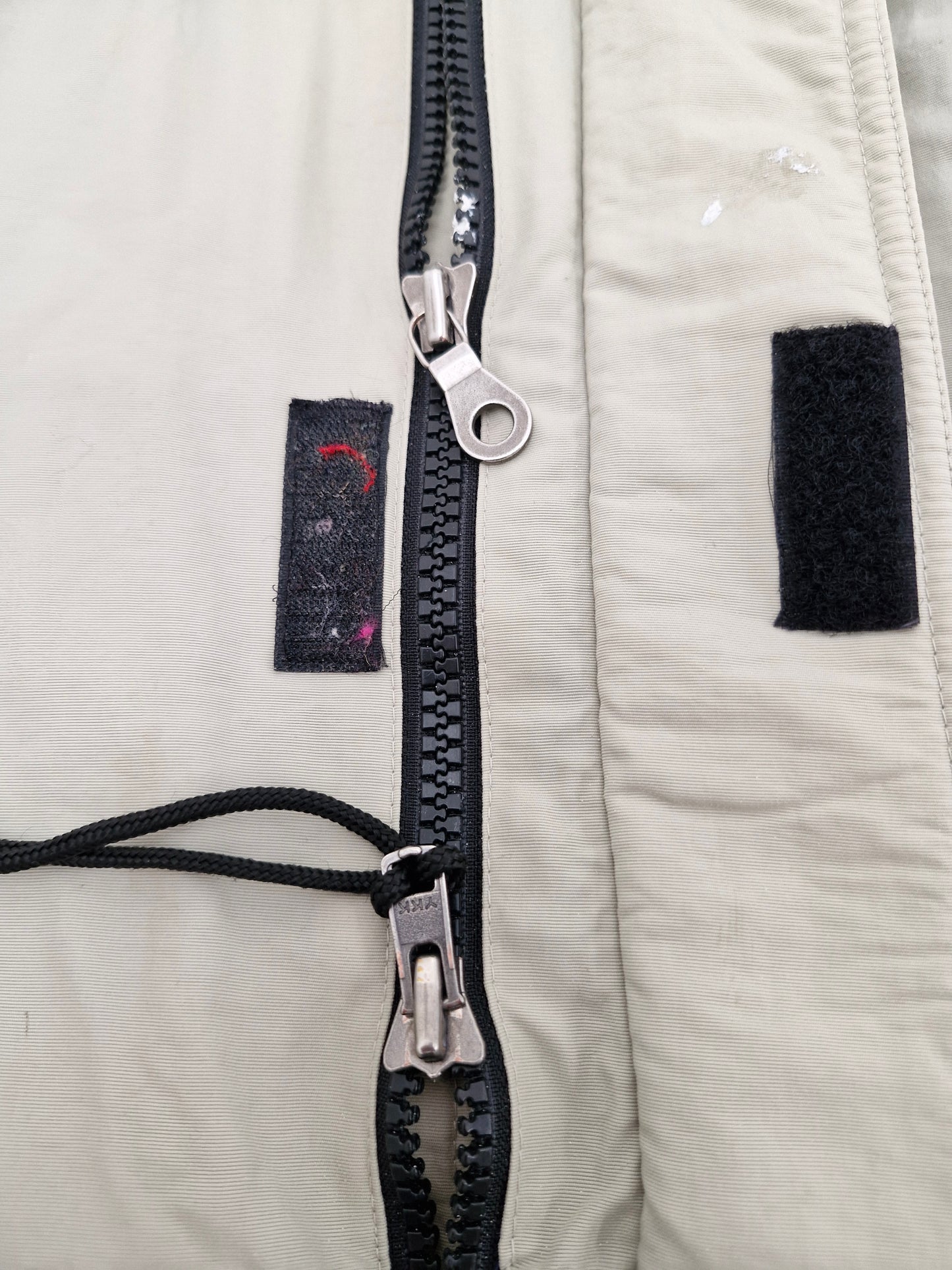 Helly Hansen Vintage Cream & Blue Panelled Technical Ski Jacket