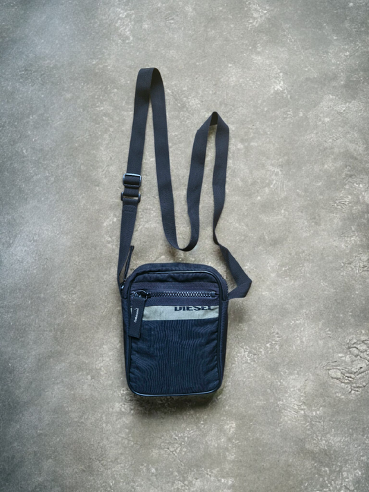 Diesel Vintage Y2K 2000's Black & Cream Technical Sling Bag