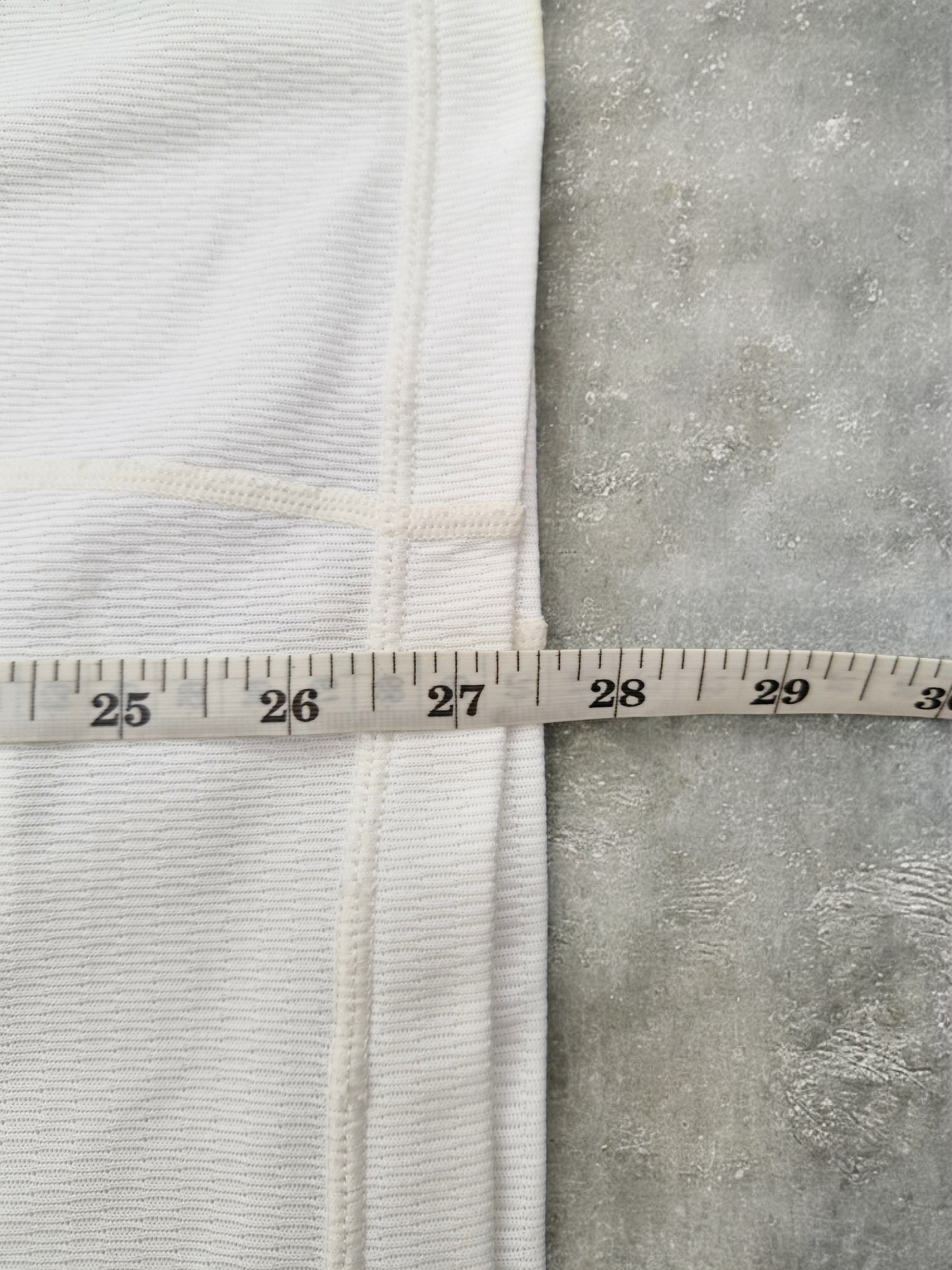 Nike Sphere Dry White & Grey Panelled Tee